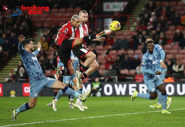  Aston Villa bùng nổ trước Sheffield, hất văng Tottenham khỏi Top 4