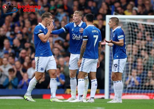  Everton kháng cáo thành công án trừ điểm, nhóm tranh trụ hạng run rẩy