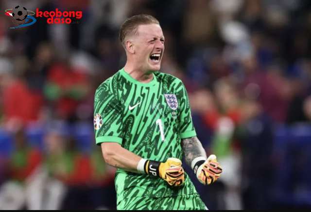  Euro 2024: Tuyển Anh thắng nhọc, thủ môn Pickford sánh ngang huyền thoại