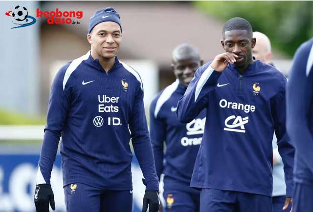 Vừa rời PSG, Kylian Mbappé tố đội bóng cũ