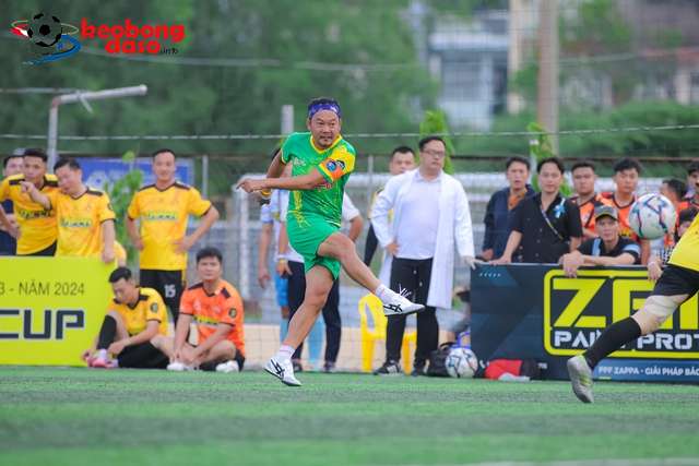  Loạt cựu tuyển thủ futsal tranh tài tại giải bóng đá ngành xe miền Nam