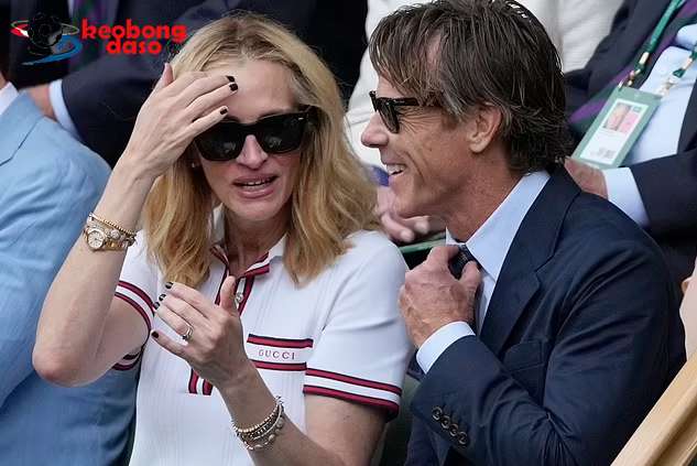 Tom Cruise và các sao đi xem chung kết Wimbledon