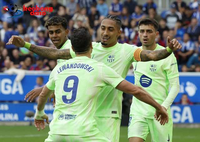  Alaves lập kỷ lục buồn, Barcelona vững ngôi đầu La Liga