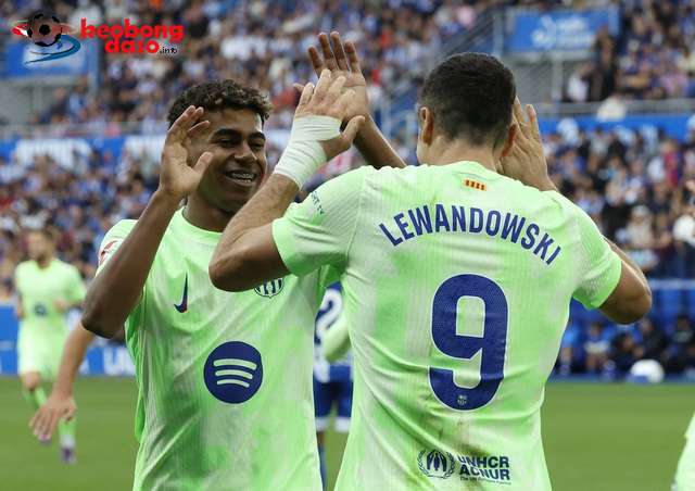  Alaves lập kỷ lục buồn, Barcelona vững ngôi đầu La Liga