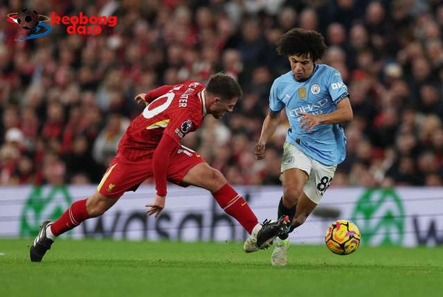  Man City không biết thắng trận thứ 7, Liverpool bay cao ở đỉnh bảng 