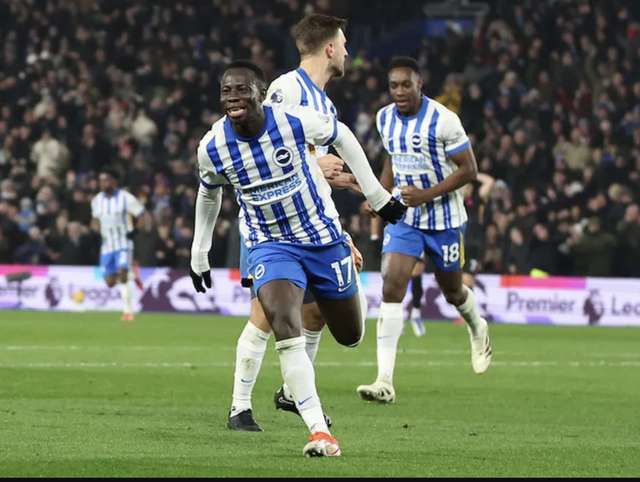  Chelsea thua thảm Brighton, nguy cơ văng khỏi top 4 Ngoại hạng Anh 