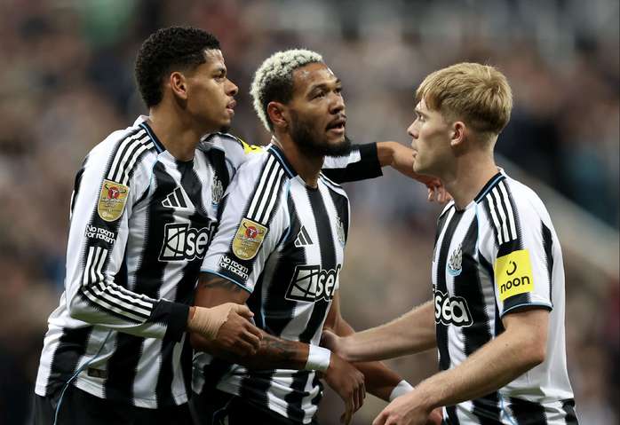  Arsenal, Tottenham, Man City thắng nhàn nhã, Ngoại hạng Anh áp đảo vòng 3 League Cup