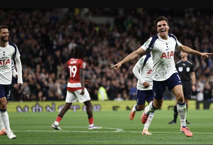  Arsenal, Tottenham, Man City thắng nhàn nhã, Ngoại hạng Anh áp đảo vòng 3 League Cup