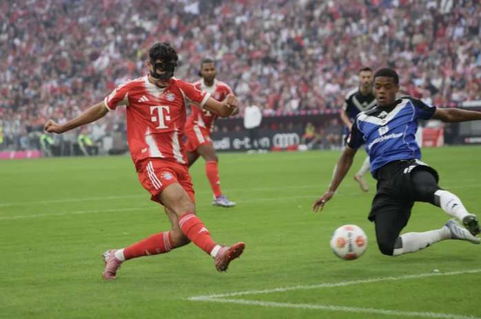  Bayern Munich thắng "5 sao" Hamburg, Harry Kane tăng tốc ghi bàn