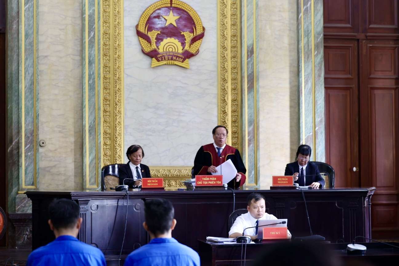  Chủ tịch Asanzo Phạm Văn Tam bị phạt hơn 2 tỉ đồng và án tù
