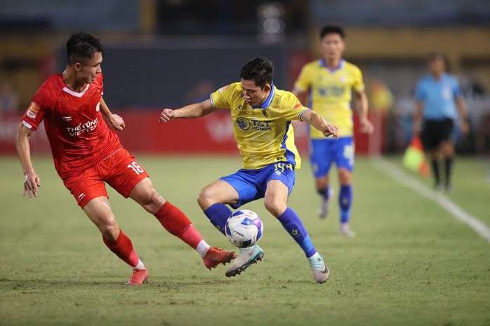  CLB Hà Nội nỗ lực tìm chiến thắng đầu tiên