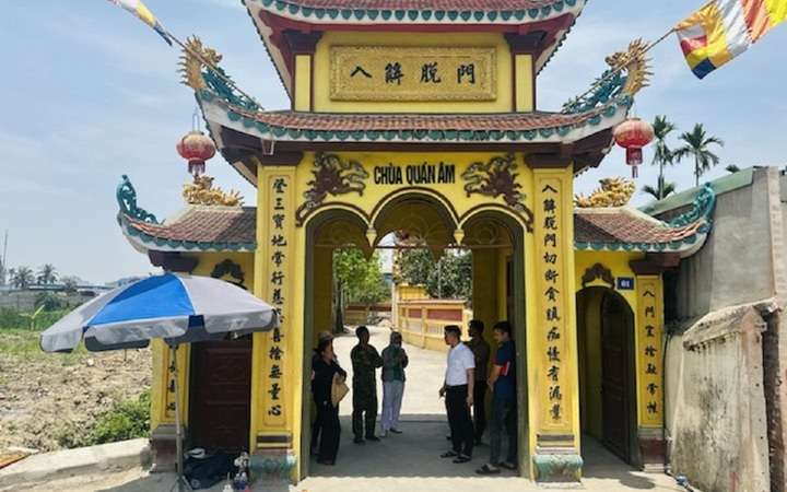  Phát hiện thi thể trẻ sơ sinh trong thùng rác