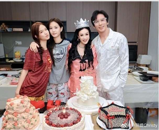 Sao châu Á 26/9: Ngô Cẩn Ngôn bị đồn hôn nhân trục trặc