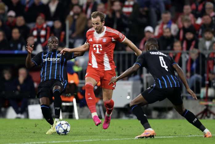 Sao trẻ Lennart Karl tỏa sáng, Bayern Munich thắng nghiền ép Club Brugge