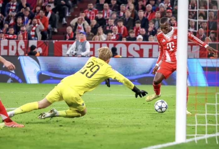 Sao trẻ Lennart Karl tỏa sáng, Bayern Munich thắng nghiền ép Club Brugge