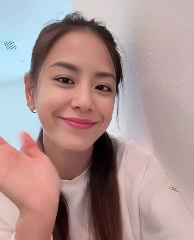 Sao châu Á 6/10: Quách Tấn An sánh vai bạn gái tin đồn kém 37 tuổi