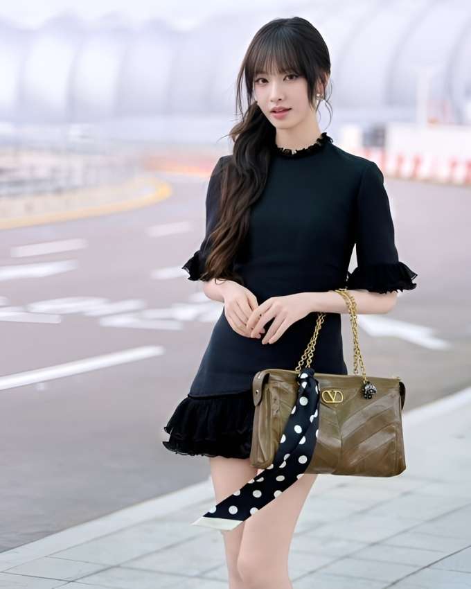 Sao châu Á 6/10: Quách Tấn An sánh vai bạn gái tin đồn kém 37 tuổi