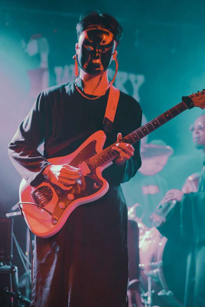 Ban nhạc rock Việt là khách mời tour thế giới của ban nhạc huyền thoại Trapt