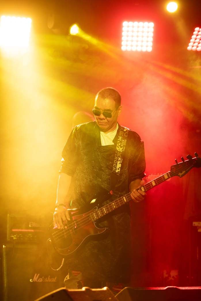 Ban nhạc rock Việt là khách mời tour thế giới của ban nhạc huyền thoại Trapt