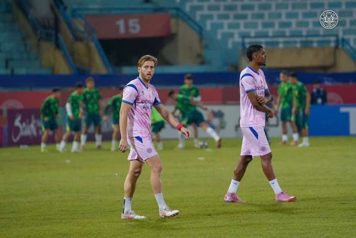  Đình Bắc tỏa sáng, CAHN vượt qua vòng bảng AFC Champions League Two