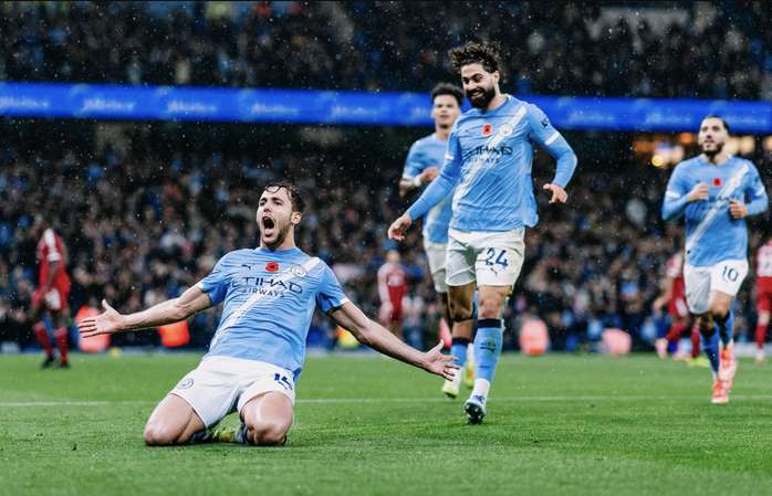  Haaland sắp chạm mốc 100 bàn, Man City thắng nghiền ép Liverpool tại Etihad