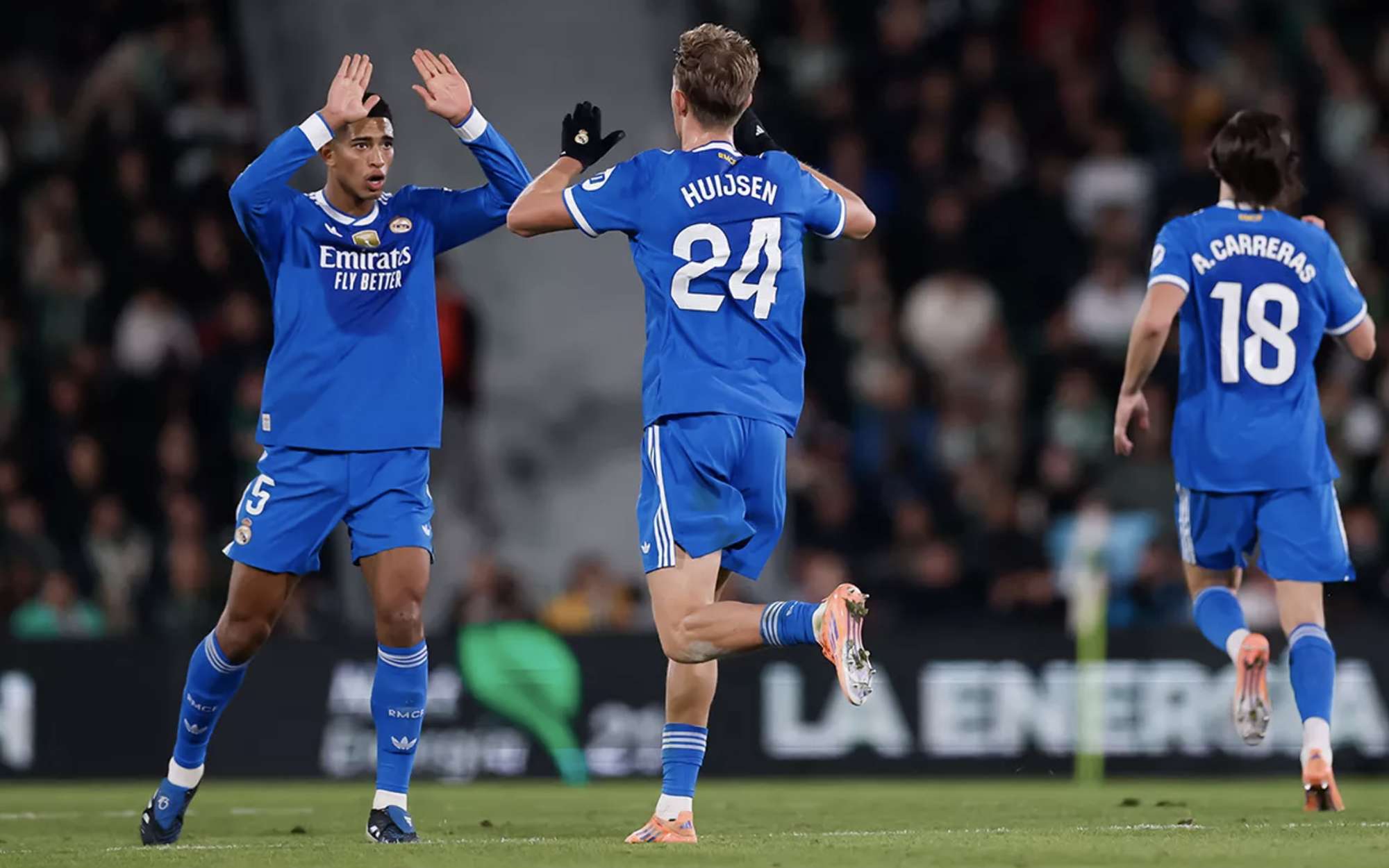  Soi tỉ số trận Manchester United - Everton: Nối dài chuỗi chiến thắng ở Old Trafford