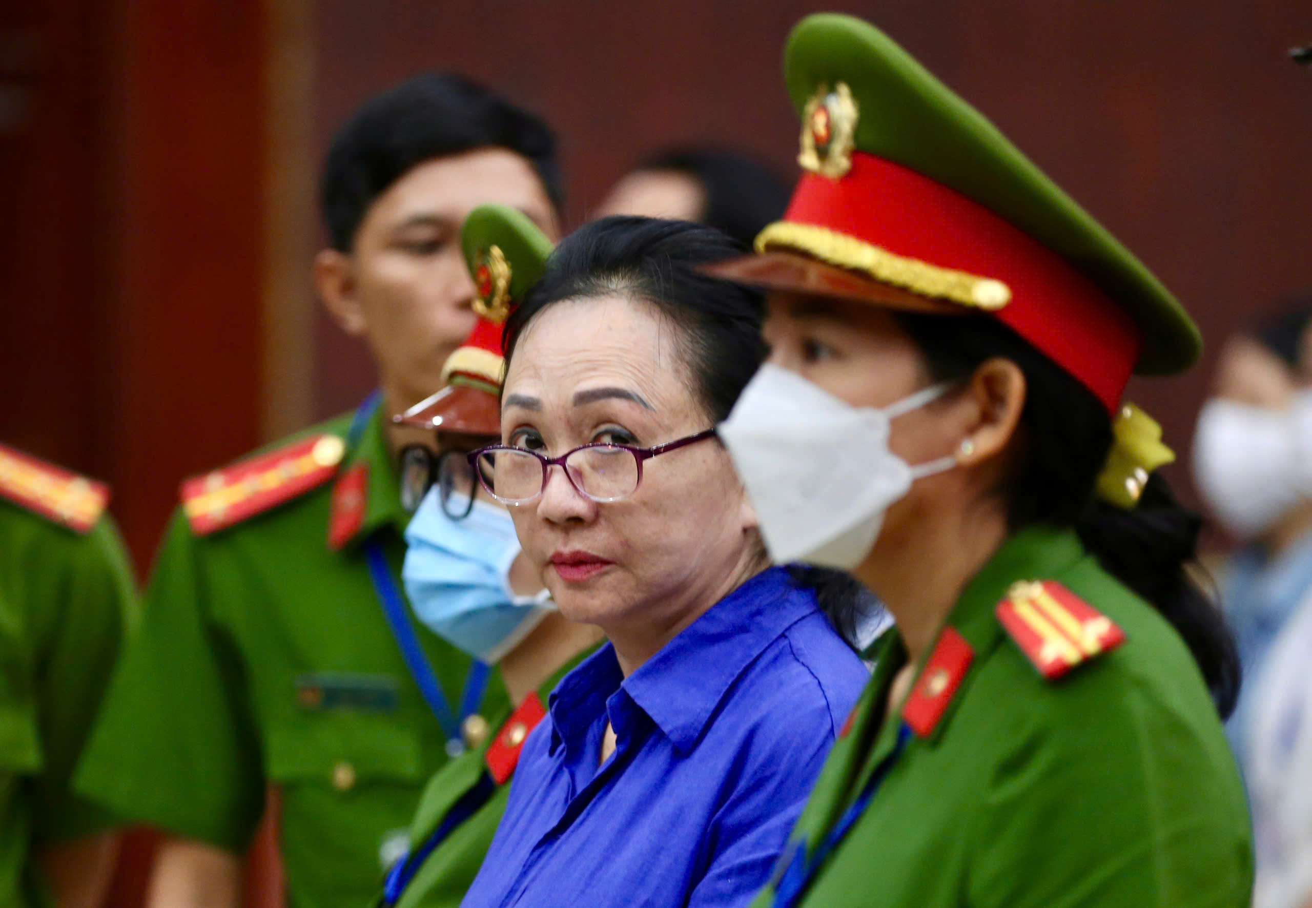 Thêm 205,7 tỉ đồng đến tay trái chủ trong vụ án Trương Mỹ Lan