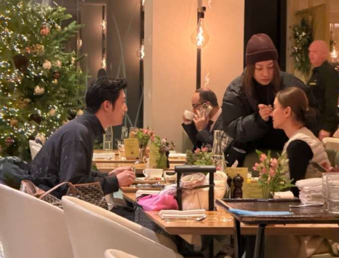 Sao châu Á 28/11: Tứ đại thiên vương Hong Kong 'hầu hết đã có thẻ người cao tuổi'