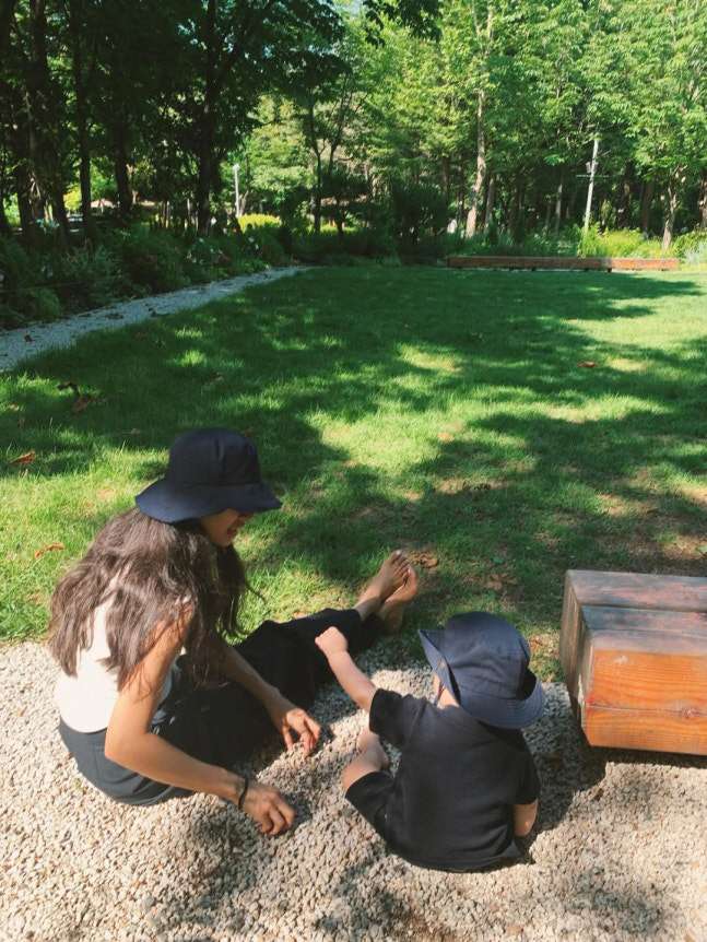 Sao châu Á 4/11: Dương Mịch hóa nữ hoàng chim công