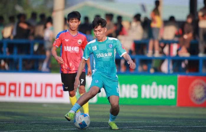 Hơn 100 triệu đồng tiền thưởng tại Giải bóng đá vô địch Thanh Hóa miền Nam 2025