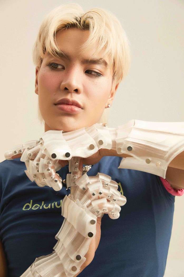  Khó nhận ra Á quân Giọng hát Việt nhí 2015 sau 10 năm