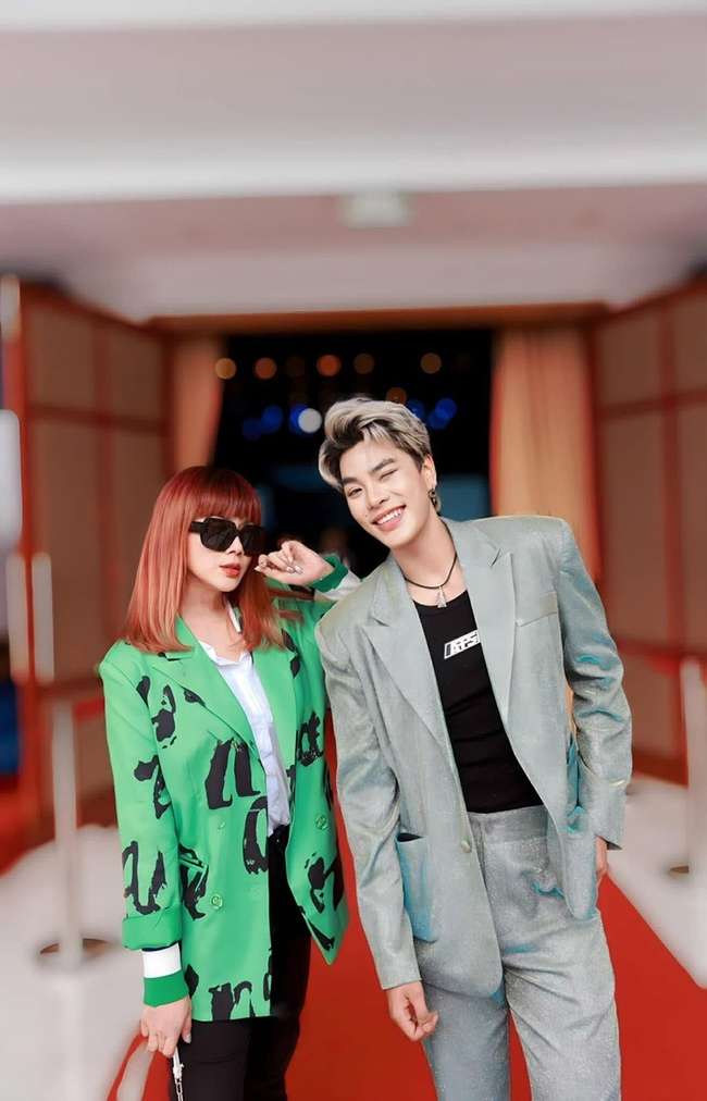 Khó nhận ra Á quân Giọng hát Việt nhí 2015 sau 10 năm