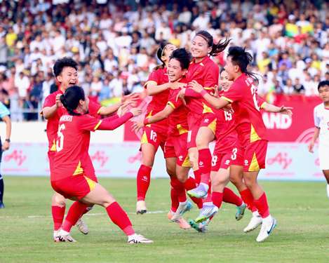 Tuyển bóng đá nữ Việt Nam vào bán kết