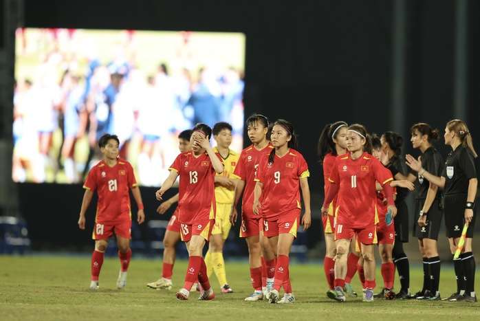 Tuyển nữ Việt Nam sẽ vào bán kết SEA Games với cơ hội ra sao?