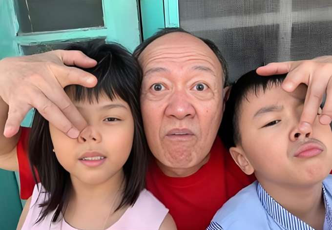 Nỗi lo 'cha già con mọn' của tài tử 'Sở Kiều truyện' ở tuổi 74